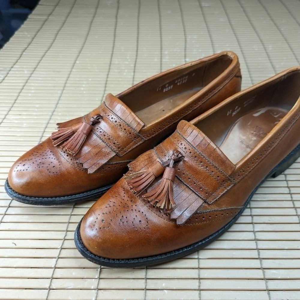 ALLEN EDMONDS Men's SIZE 11B 5059 BRIDGETON KILTIE TASSEL DRESS BROWN LOAFERS. 2